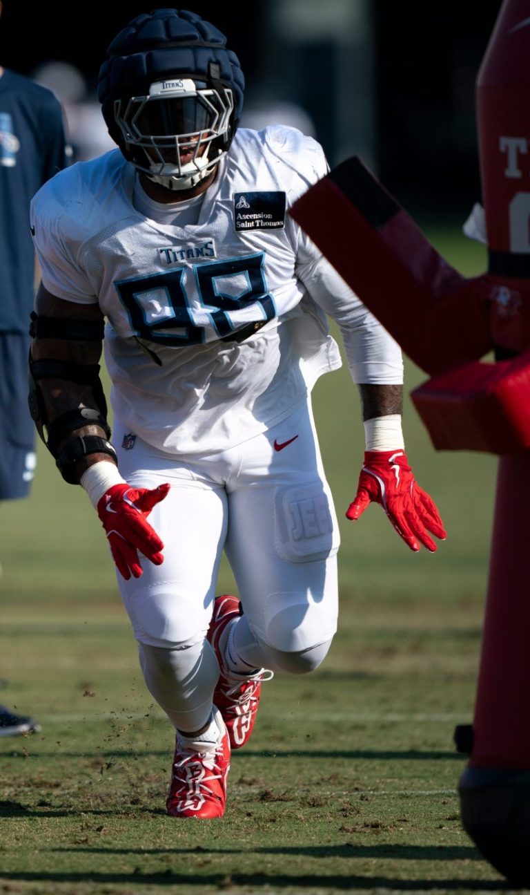 Titans’ Ward jokes about scuffle in practice