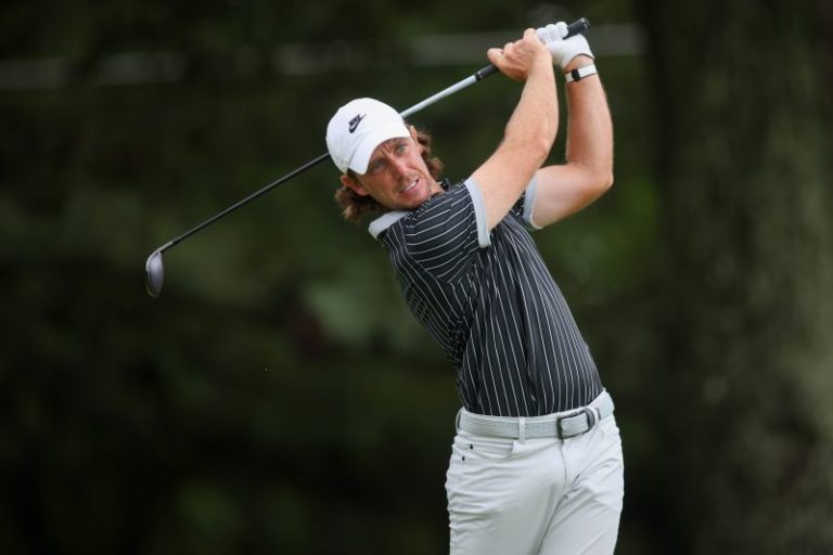 Tour Championship leaderboard, scores as Henley, Fleetwood lead