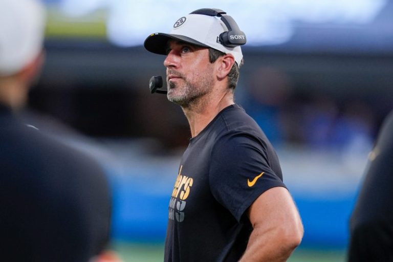 Time is running out for these older NFL quarterback stars