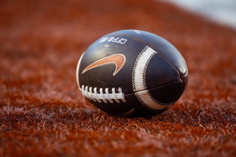 College athletes seek to change redshirt rule in lawsuit against NCAA