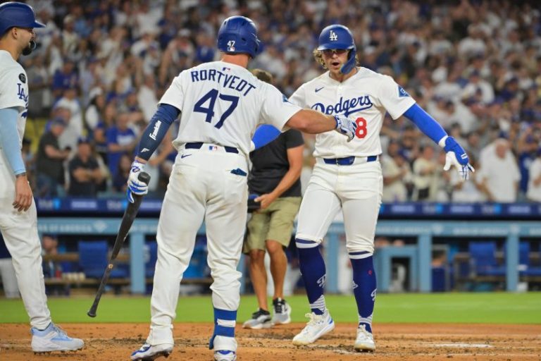 Dodgers clinch playoff spot for 13th consecutive season