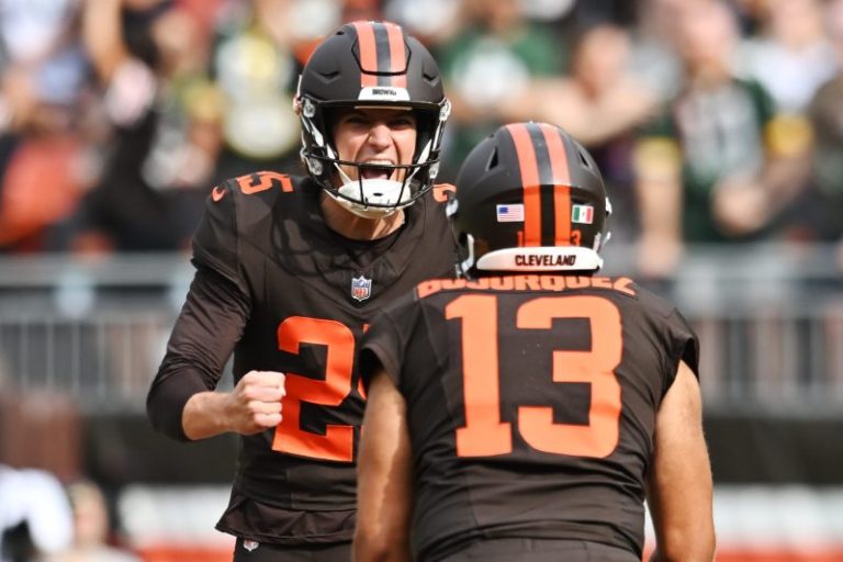 Five NFL games swung with the kicking game on a wild Sunday