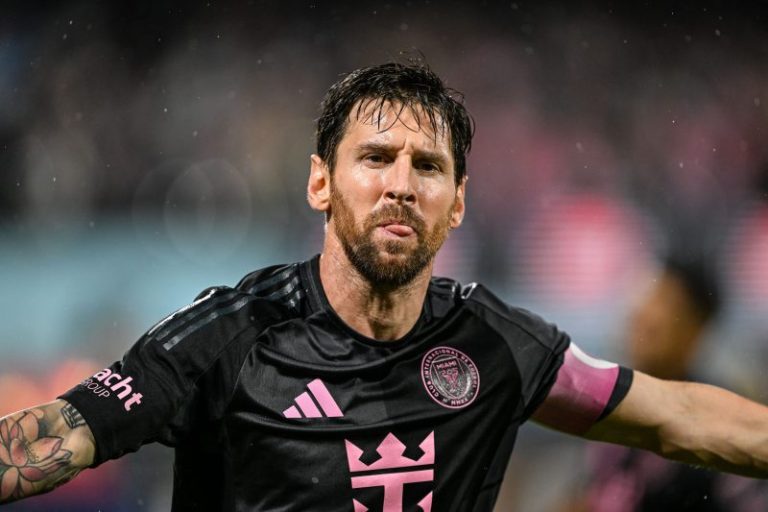 Messi scores brace with assist as Inter Miami clinches playoff spot