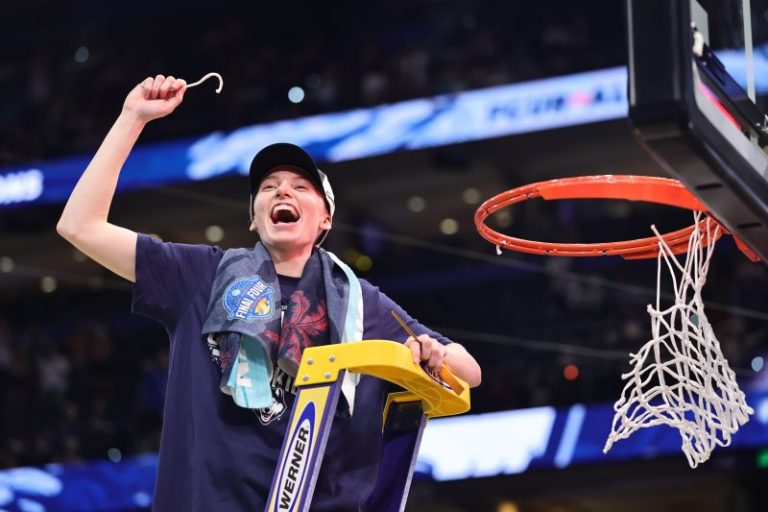 Paige Bueckers designs UConn’s championship rings: Check out bling
