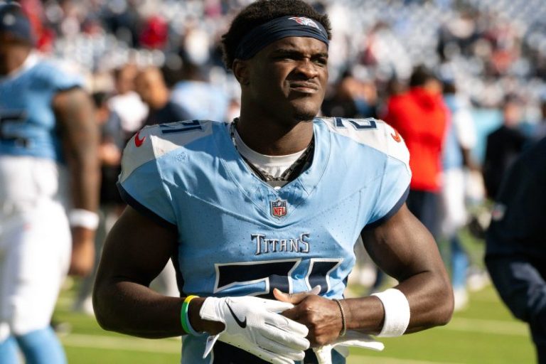 NFC contender swings trade for help at key spot