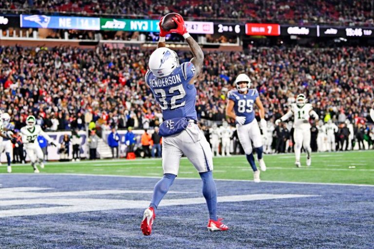 Five TDs in five days: Rookie’s rise more good news for surging Pats