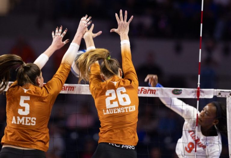 Texas volleyball coach invented hair accessory taking over sport