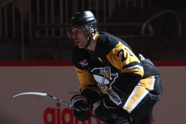 Who needs to step up on Penguins with Evgeni Malkin injured?