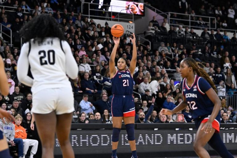 UConn women’s basketball pummels Providence: Score, highlights