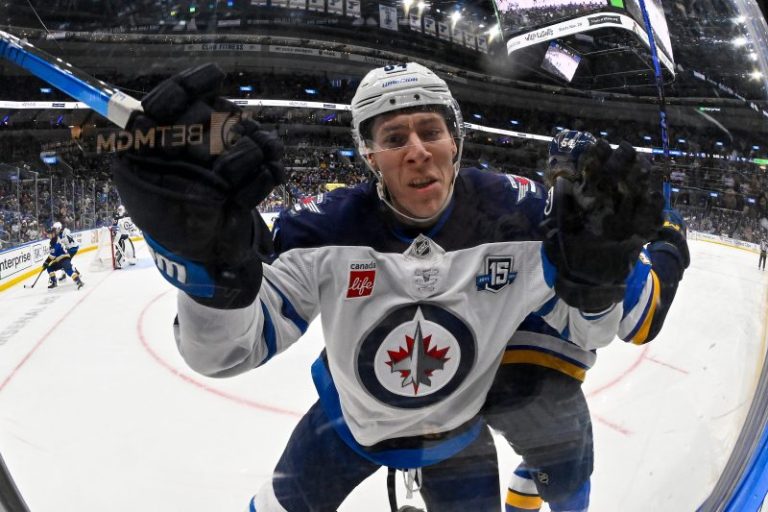 If you’re not first, you’re worst: Winnipeg Jets’ struggle is real