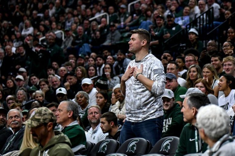 Ex-MSU hoops star apologizes for comments that got him ejected