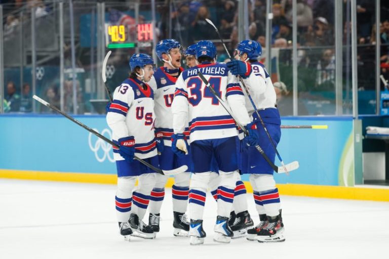 USA routs Slovakia, sets up Olympic gold medal match with Canada