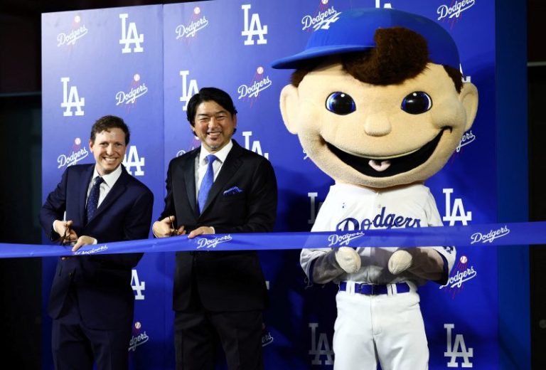 Lakers announce newest front office hire from Dodgers